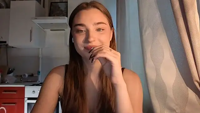 LissaBliss online show from May 29, 2:26 pm