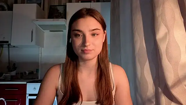 LissaBliss online show from April 28, 4:00 pm