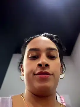 LunaHeat online show from April 23, 3:03 pm