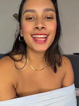 LunaHeat online show from April 20, 11:08 pm