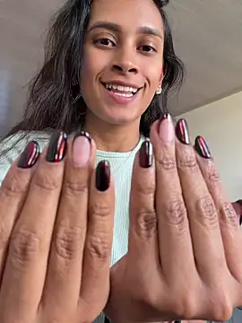 LunaHeat online show from April 25, 9:12 pm