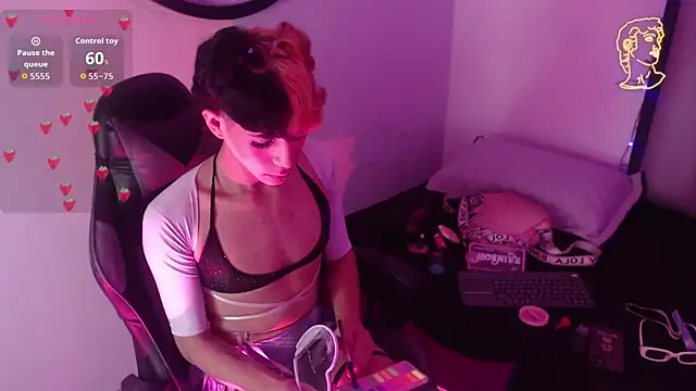 Philipp-Jones online show from March 7, 12:45 pm