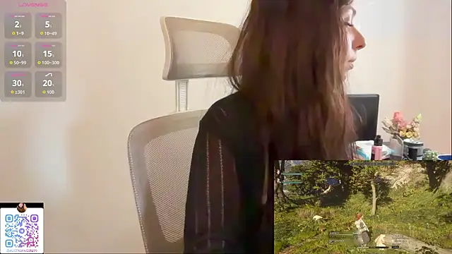 AustrianGirl99AtWork online show from April 14, 3:23 pm