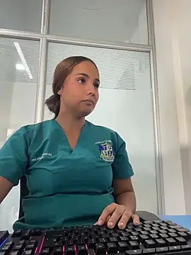 Noa Harper- online show from February 8, 10:12 pm