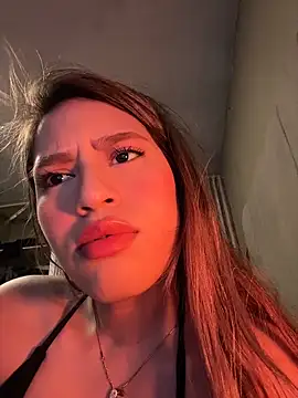 romyamo online show from April 24, 1:41 am