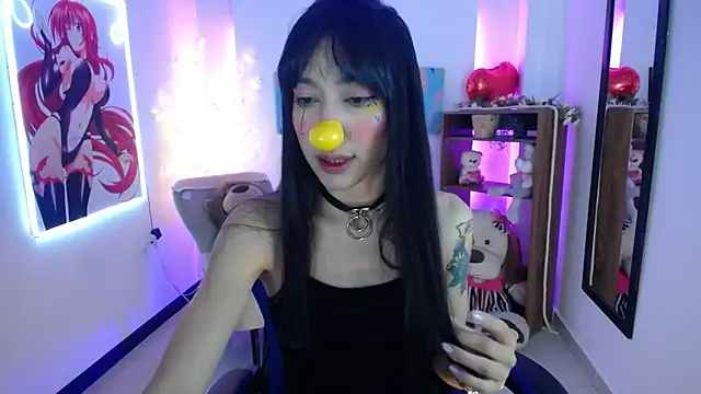 FIORELLA L online show from April 6, 12:06 pm