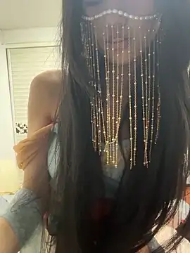 srr6677 online show from March 17, 6:06 am