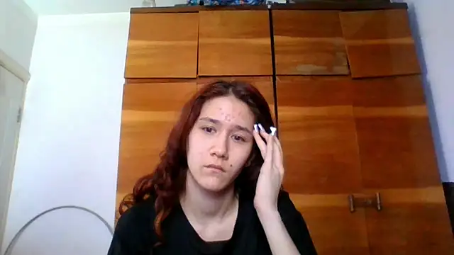 NickiKisinger online show from April 22, 5:15 am