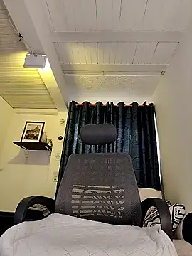 Bella jh online show from March 4, 4:24 pm