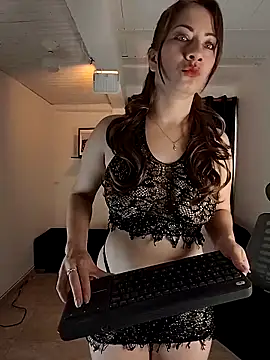 Bella jh online show from February 11, 3:24 pm