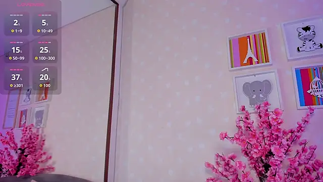 Ashley Blum  online show from April 6, 12:06 pm