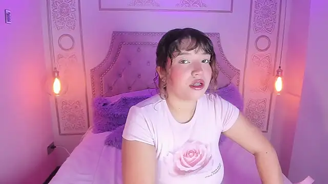 Honny Blaice  online show from April 21, 12:01 pm