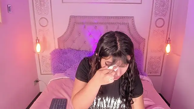 Honny Blaice  online show from April 23, 12:51 pm