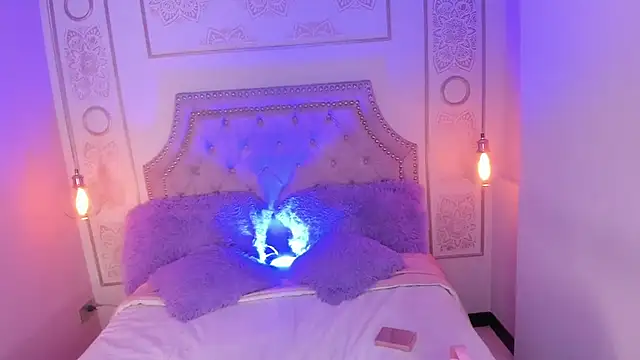 Honny Blaice  online show from April 28, 11:47 am