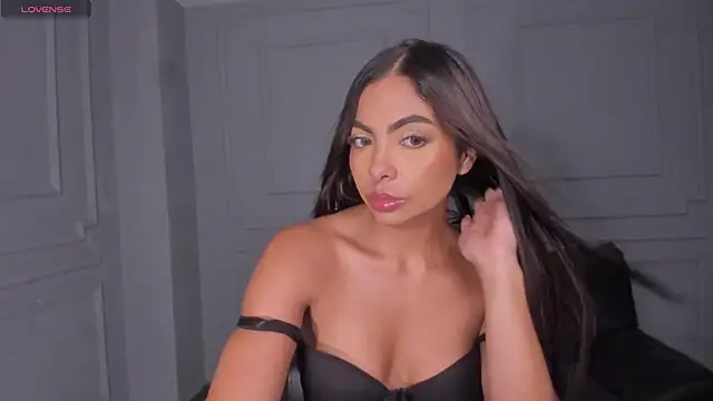 OrianaFontaine online show from March 3, 8:15 pm