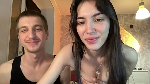 sweetiepipe online show from April 4, 5:12 pm