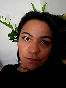 Dafne 77 online show from February 27, 8:30 pm