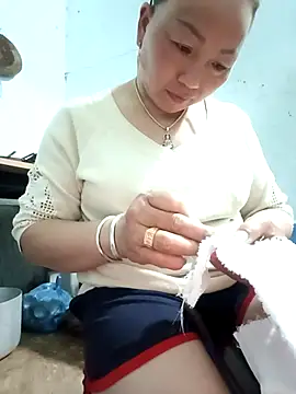 baby 112233 online show from April 24, 12:41 pm