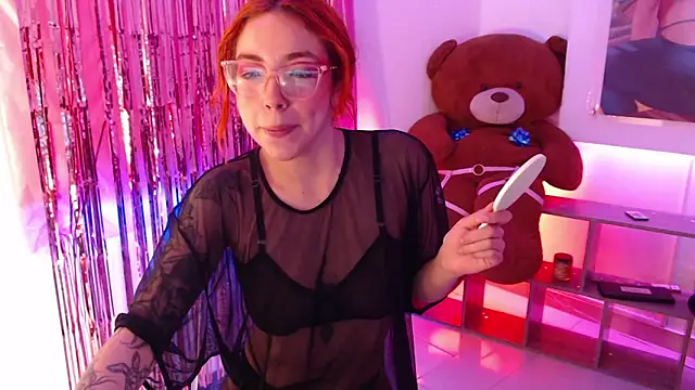 mere in redd online show from April 22, 12:13 pm