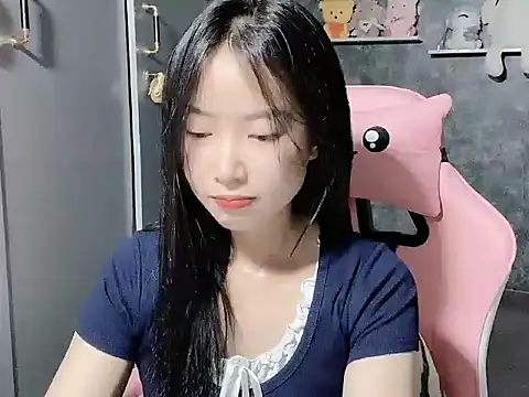 Linne6789 online show from April 20, 6:22 pm