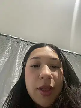 DULCE MARIA EF online show from February 13, 12:18 pm