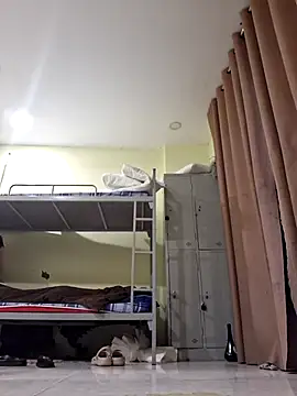 Niinaaa  online show from February 16, 4:40 pm