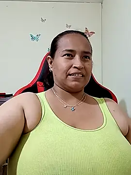 BustySexy Nataly online show from April 26, 11:35 pm