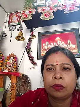 Diya 221342 online show from February 3, 8:52 am