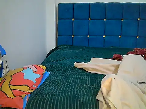 Lebo2004 online show from April 1, 1:41 pm