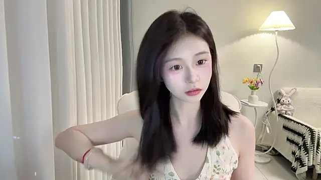 DYyyyyy-- online show from April 20, 11:24 am