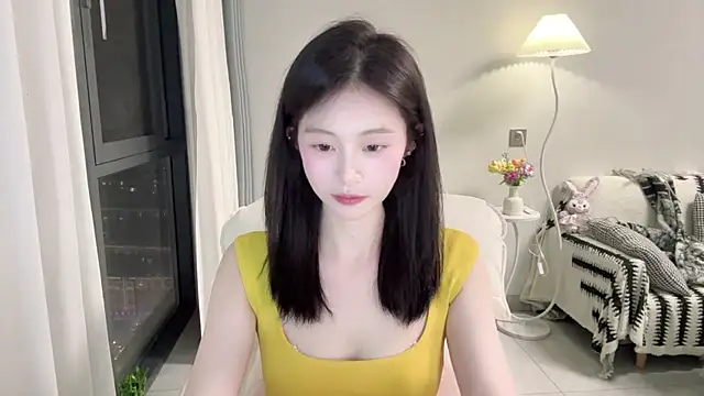 DYyyyyy-- online show from April 25, 1:41 pm