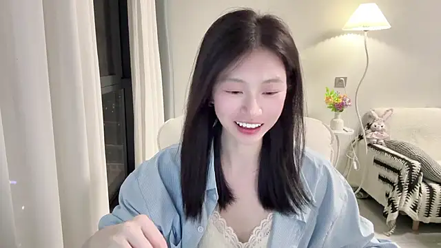 DYyyyyy-- online show from April 26, 1:42 pm