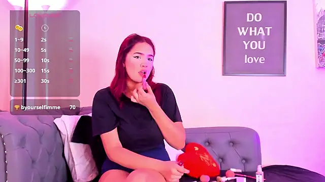 victoriazans online show from April 24, 12:30 pm