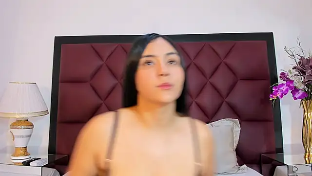 AlisonLamer online show from March 16, 5:06 pm