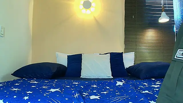 Damon Salvarote S online show from April 25, 7:44 pm