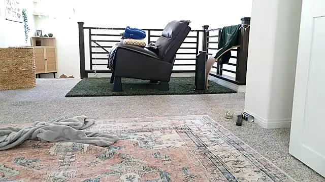 222goddess444you online show from April 22, 9:12 pm