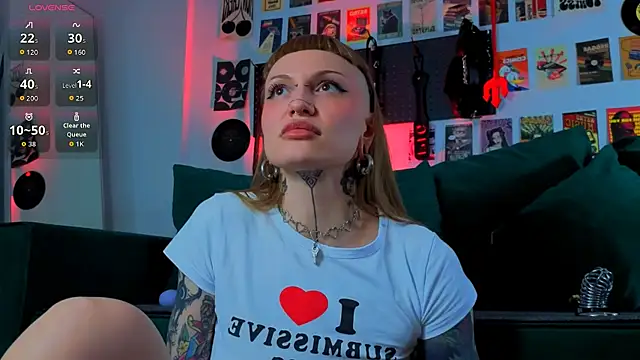 SugarSoot online show from April 25, 1:41 pm