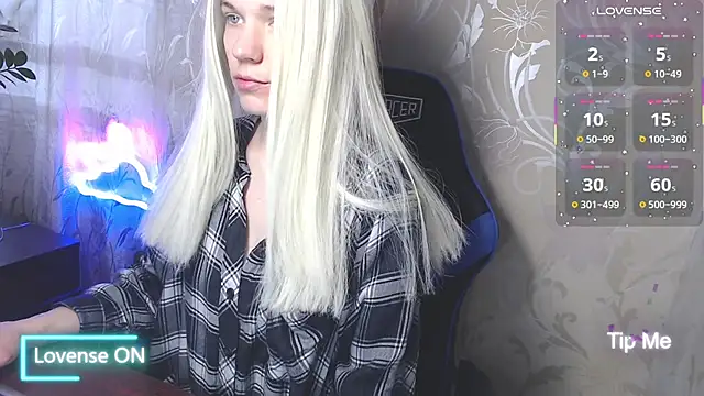 Shiny Victoria online show from April 30, 7:57 am