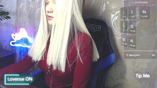 Shiny Victoria online show from April 19, 7:30 am