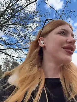 Jean Graay online show from April 9, 10:09 am