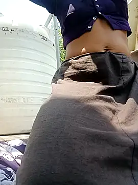 Royal hotti0011 online show from April 25, 6:27 am