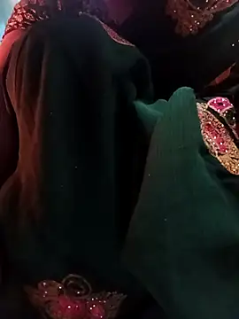 Royal hotti0011 online show from April 23, 4:31 am