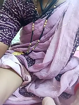 Royal hotti0011 online show from April 27, 5:37 am