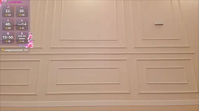 Silviane X online show from March 1, 7:57 pm