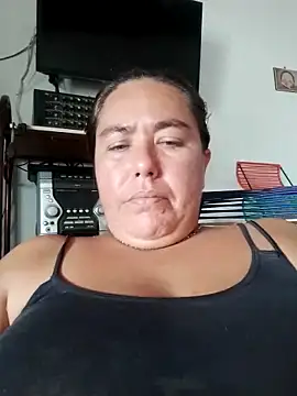 hot girl full online show from May 16, 7:02 pm