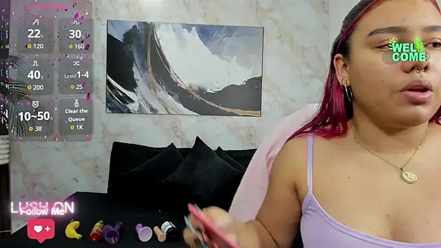 Lilith traviis online show from February 27, 6:19 pm