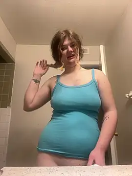 flowergirl88 online show from February 4, 8:17 am