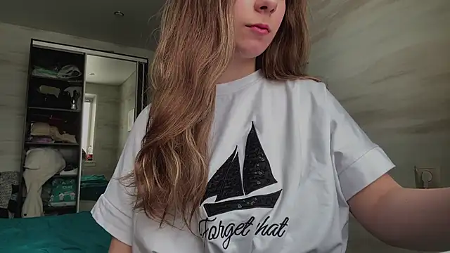 Shanika wey online show from February 8, 9:46 am