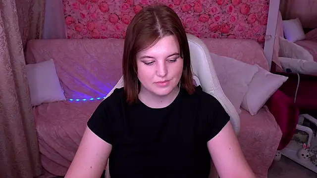 KristiFoxy online show from March 11, 7:45 am