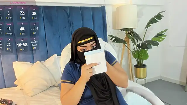 fatimarab   online show from April 24, 3:42 am